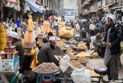 سرمایه‌گذاران و فعالان اقتصادی نگاه ویژه‌ای به بازار کشور افغانستان داشته باشند