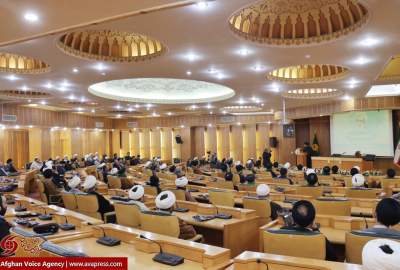 مرحوم ابراهیمی تلاش‌های زیادی در راستای جهاد، مهاجرین، وحدت اسلامی و ترویج علوم دینی کرد  <img src="https://cdn.avapress.net/images/picture_icon.png" width="16" height="16" border="0" align="top">