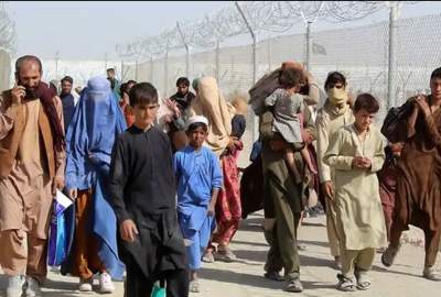 بیش از ۱۸ هزار مهاجر افغانستانی در ماه گذشته از پاکستان بازگشته‌اند