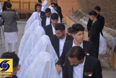 هدف برگزاری عروسی دسته‌جمعی مبارزه با فرهنگ تجمل‌گرایی است/افراد در انتخاب همسر به دین و اخلاق طرف توجه داشته باشند