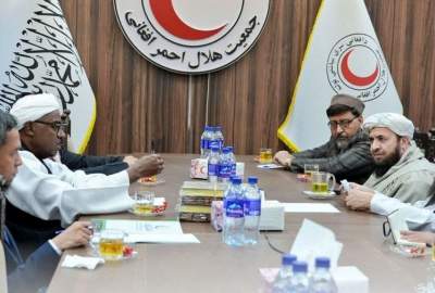 تأكيد منظمة التعاون الإسلامي على استمرار المساعدات الإنسانية لجمعية الهلال الأحمر الأفغاني