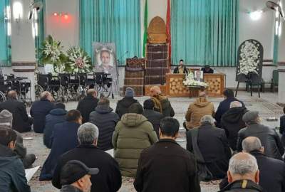 تبدیل غم به امید؛ اهدای ویلچر به یاد «مرحوم» سنت نو در میان مهاجران افغانستانی