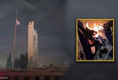 سوريون يحتجون على رفع العلم الإسرائيلي في السويداء