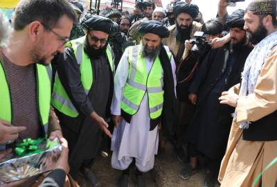 ملا برادر آغاز عملیات ترمینال ترانسپورتی ارغندی ولایت کابل را افتتاح کرد  <img src="https://cdn.avapress.net/images/video_icon.png" width="16" height="16" border="0" align="top">