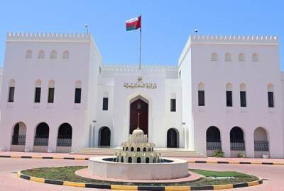 القضايا المستحيلة بين إيران وأمريكا تبدو محتملة / هدف المفاوضات هو رفع كامل العقوبات عن إيران
