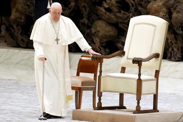 فرایند انتخاب پاپ جدید و رسوم آن؛ چه کسی جانشین پاپ فرانسیس می شود؟