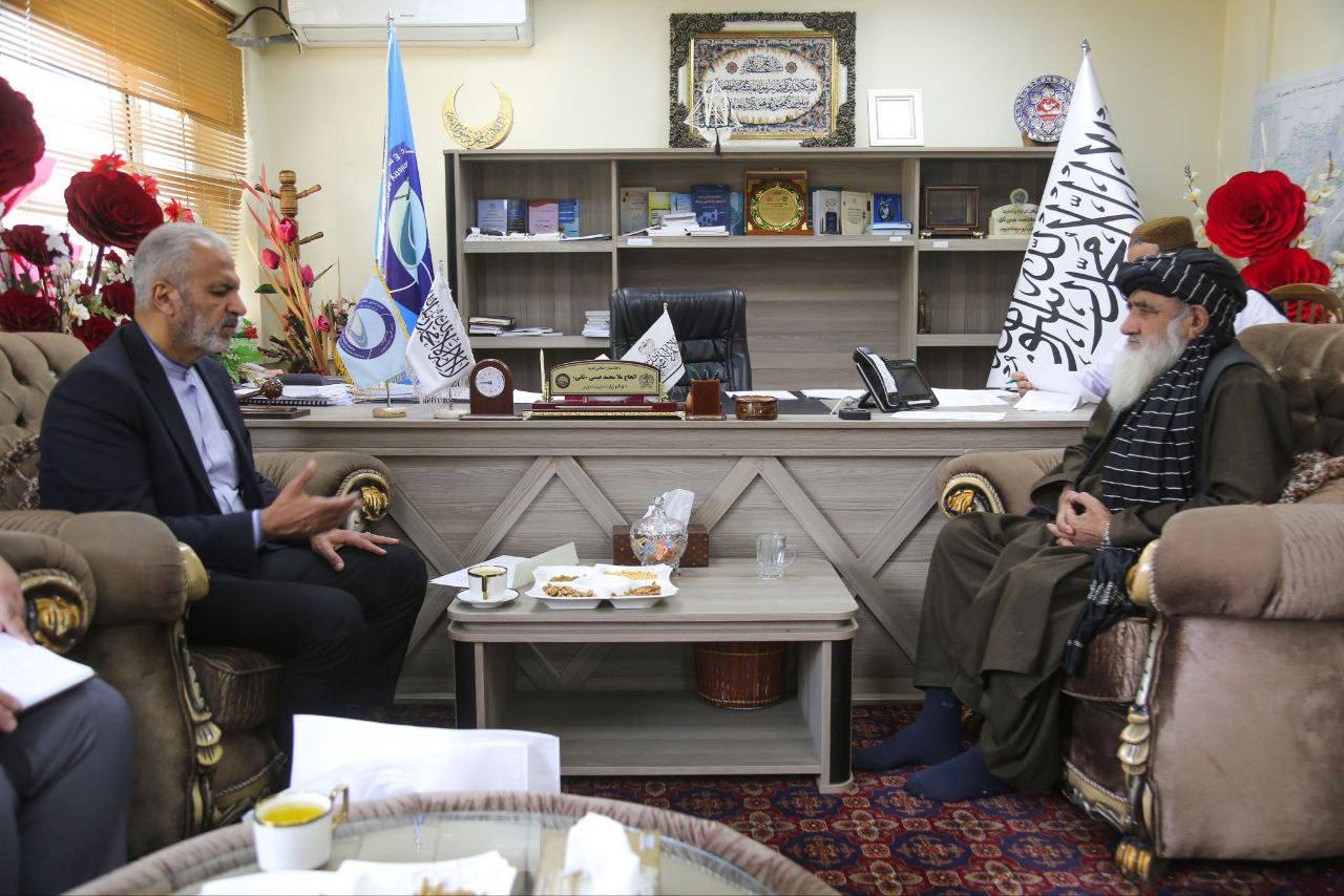 اختصاص ۱۰ میلیون یورو از سوی ایران برای تکمیل سرک ابونصر فراهی؛ تأکید بر افزایش ۵ برابری انتقالات خط‌آهن خواف-هرات