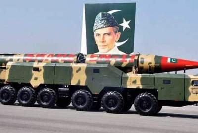 وزير السكك الحديدية في باكستان يهدد الهند بهجوم نووي؛ تسليم باكستان صواريخ متطورة من الصين