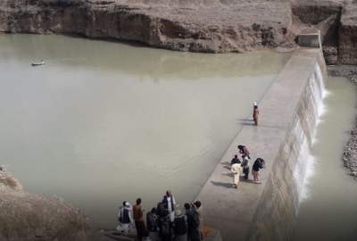آغاز ساخت یک بند آب‌ با هزینه بیش از ۹ میلیونی افغانی در غور