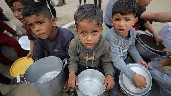 گرسنگی مرگبار در غزه؛ هر سه روز یک‌ وعده غذایی
