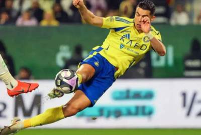 تحطيم رقم قياسي أسطوري في السعودية؛ كريستيانو رونالدو يصبح الهدّاف التاريخي لكرة القدم على مستوى الأندية!