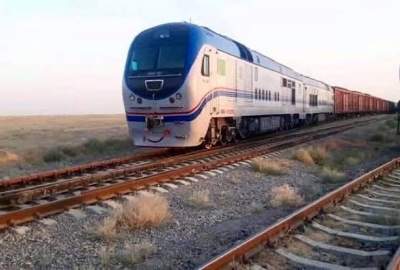 انتقال ۳۳۲ هزار تُن کالا از طریق خطوط آهن کشور طی ماه ثور