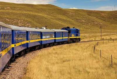 إيران وأفغانستان على أعتاب خطوة تاريخية: أول قطار ركاب بين مشهد وهرات ينطلق قريبًا