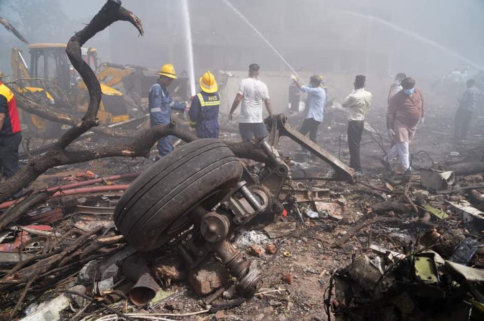 Death toll in India plane crash rises to 290; one rescued