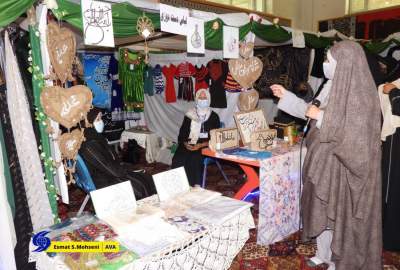 افتتاح نمایشگاه فرهنگی با هدف تبیین اهمیت غدیر/ این واقعه محور اتحاد و اتفاق مسلمان است  <img src="https://cdn.avapress.net/images/picture_icon.png" width="16" height="16" border="0" align="top">