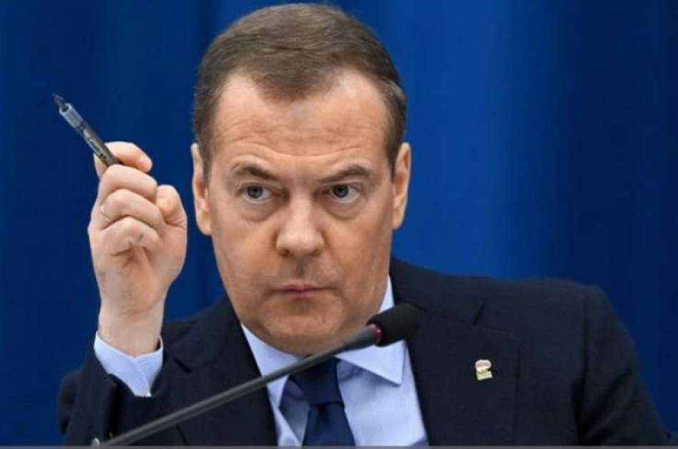 Medvedev: Some countries are ready to directly provide Iran with nuclear warheads