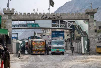 ارتفاع نمو التجارة بين أفغانستان وباكستان إلى 2 مليار دولار