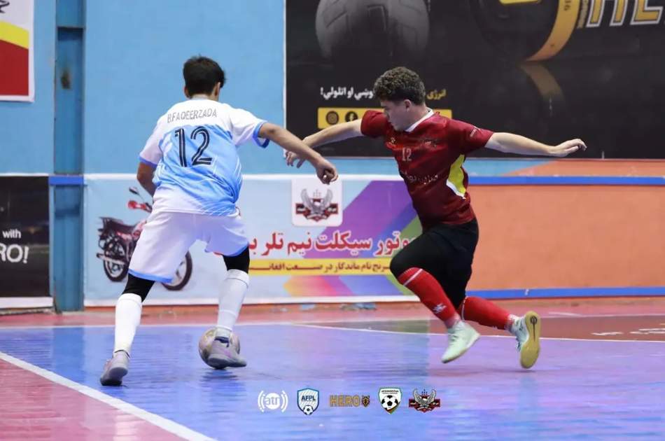 High-scoring victories for Ittehad and Sadaqat; Hosseinpour and Amiri shine
