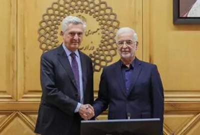 تأکید بر گفت‌وگوهای سه‌جانبه و بازگشت تدریجی مهاجرین؛ دیدار کمیشنر عالی سازمان ملل با وزیر امور داخله ایران