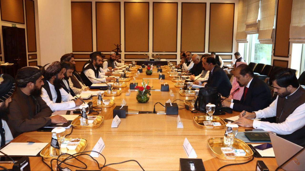 گفتگوی مقامات افغانستان و پاکستان درباره گسترش تجارت و تسهیل ترانزیت
