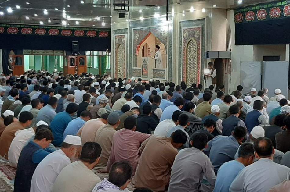 Supporting the residents of Gaza and the refugees returning to the country is an Islamic duty and a standard of human honor