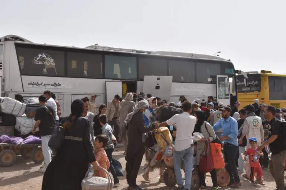 التداعيات الاقتصادية لأكبر حملة ترحيل للعمالة الأفغانية من إيران  عودة اللاجئين الأفغان من إيران عبر معبر إسلام قلعة – هرات