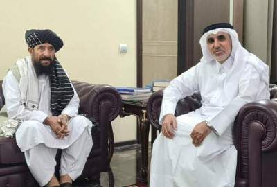 لقاء القائم بأعمال سفارة أفغانستان مع سفير قطر في قرغيزستان حول الاعتراف بالإمارة الإسلامية