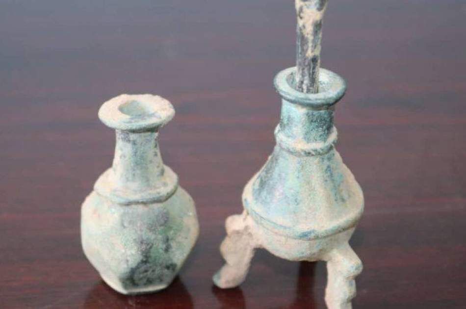 کشف و تسلیم‌دهی ۱۱ اثر تاریخی و باستانی در غور به موزیم