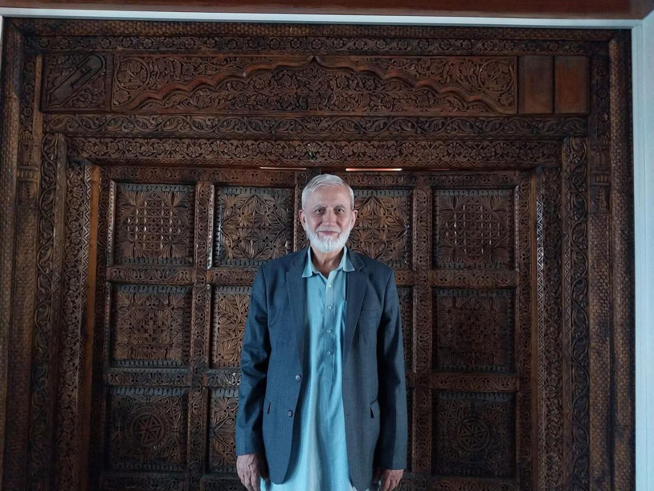 «صالح‌محمد خلیق» نویسنده و شاعر مطرح کشور در حادثه ترافیکی در بلخ درگذشت
