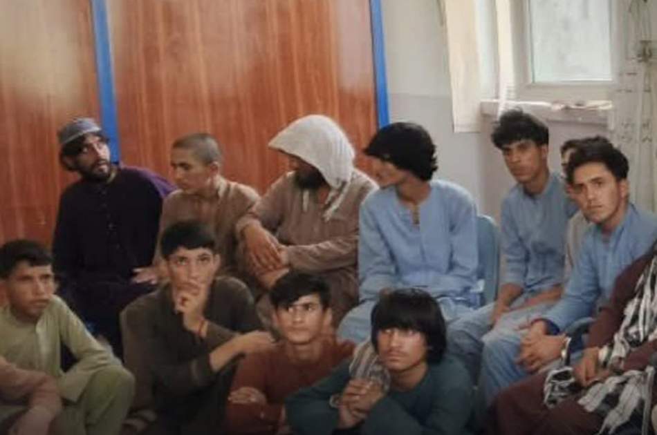 ۱۱۲ افغان بندیان چې د پاکستان له زندانونو څخه خوشې شوي او هیواد ته راستانه شوي