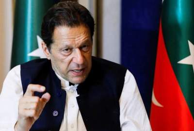 عمران خان د افغانستان سره د دوستانه اړیکو او د خبرو اترو له لارې د اختلافاتو د حل غوښتنه کوي