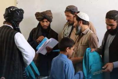د کابل ښار د ښوونځیو لپاره د ۹۷ میلیونه افغانیو په ارزښت د تدریسي مرستو د بستو ویش پیل شو
