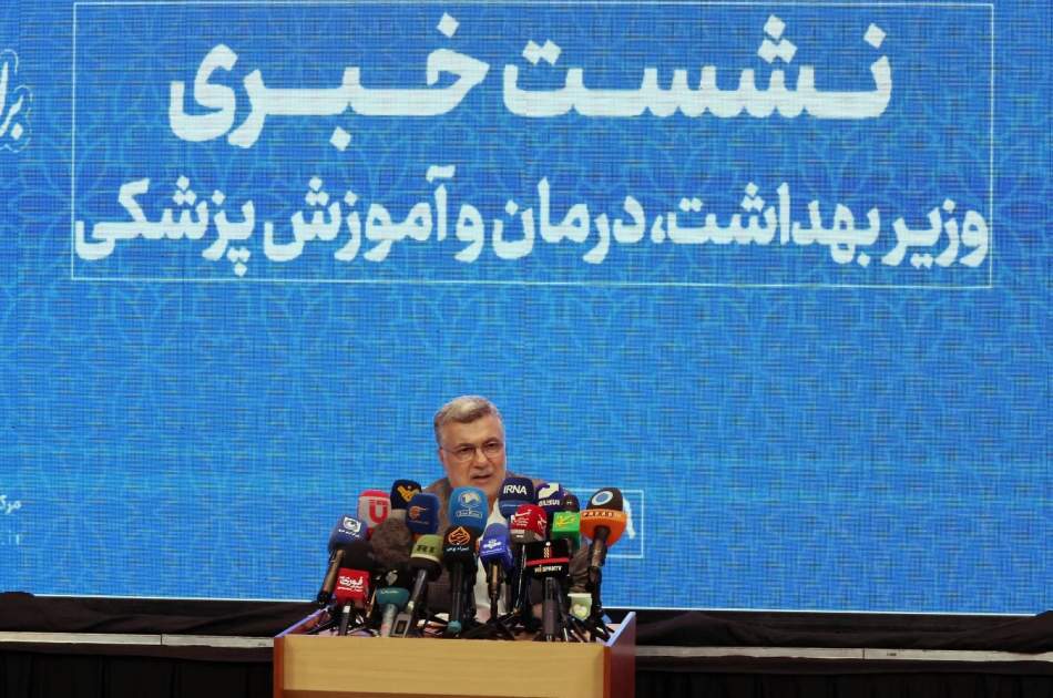 خدمات درمانی با بیمه برای مهاجرین دارای مدارک معتبر/ به‌کارگیری پزشکان و پرستاران افغانستان در ایران طبق ضوابط