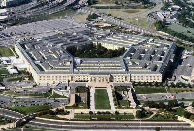 الخوف من رد فعل اليمن؛ البنتاغون ينفي التعاون مع تل أبيب