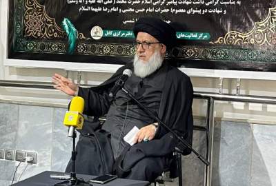 عامل اقتدارنا هو تطبیق الإسلامبرمته / تقصیر العلماء ومؤامرات الأعداء سبب ضعف وعي الناس/ القومية تتعارض مع الوعي الديني والسياسي