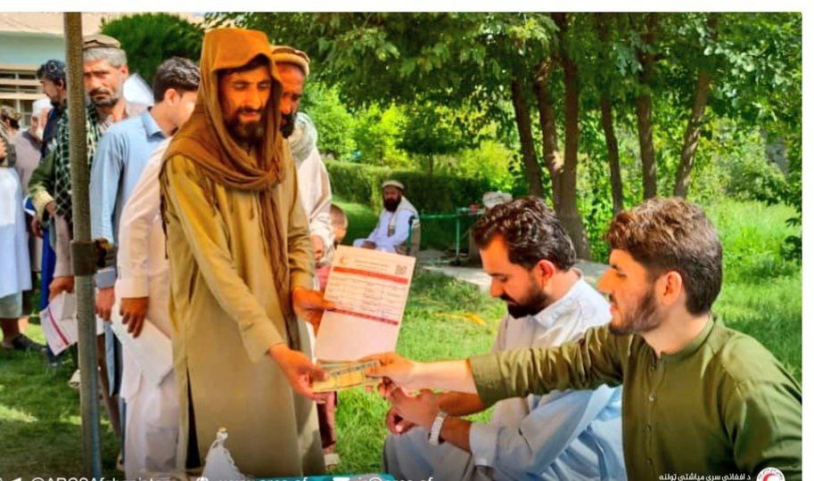 ارائه کمک‌های بشردوستانه به ۱۷۰ خانواده در خوست و هلمند