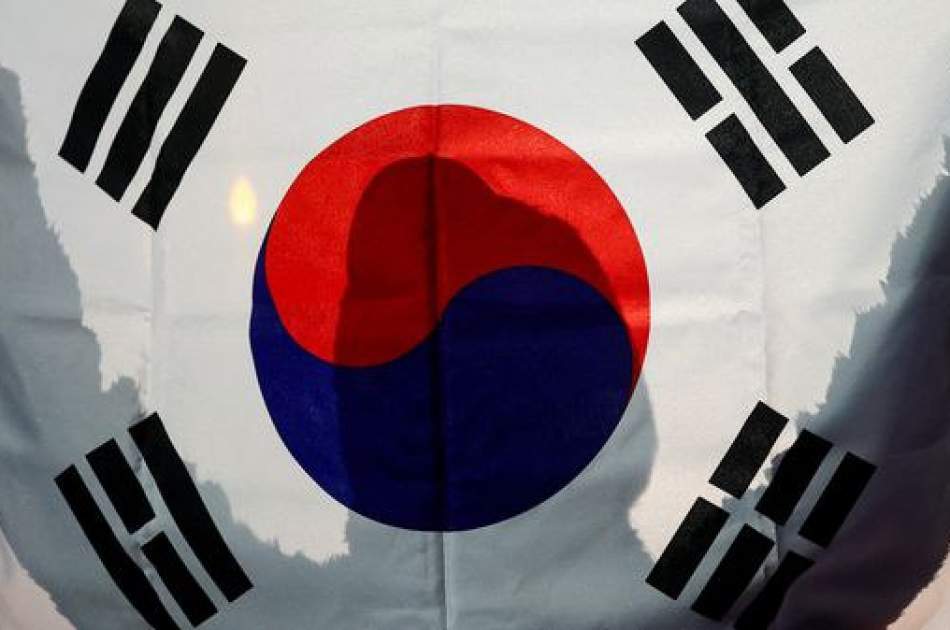 Massive explosion at South Korean military base