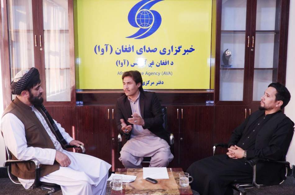 People support the Islamic Emirate against Pakistan / The role of countries in the region, especially Iran, is more effective in reducing tensions