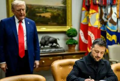 ضغط ترامب على زيلينسكي لتسليم جزء من أراضي أوكرانيا لروسيا