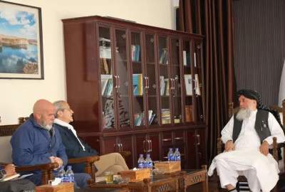 دیدار رئیس دفتر ملل متحد برای زنان در افغانستان با والی بامیان/ تاکید بر حمایت جدی از بازارچه‌های صنایع دستی و تولیدات محلی بانوان بامیان