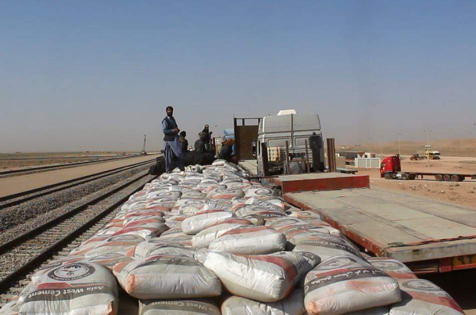 د هرات-خاف ریل پټلۍ له لارې د ترانسپورت په برخه کې لس چنده زیاتوالی؛ د هیواد په لویدیځ کې په سوداګرۍ کې نوی پرمختګ