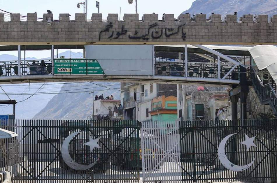 گذرگاه توزخم برای بازگشت مهاجران اخراج‌شده از پاکستان بازگشایی می‌شود