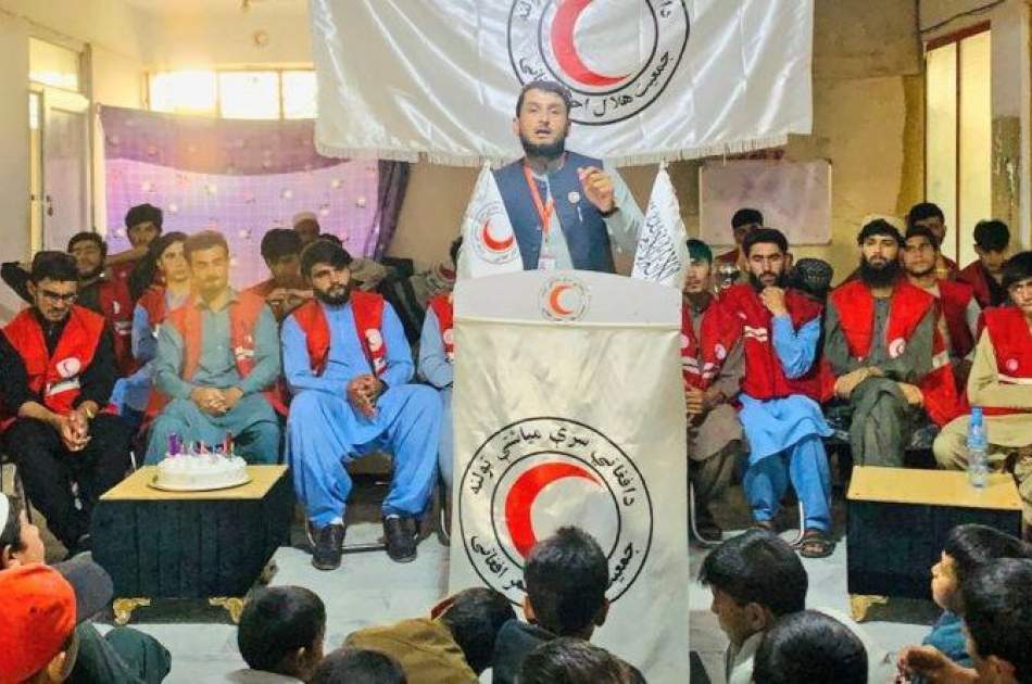 په تېره اونۍ کې په ټول هېواد کې ۵۰۰۰ کسانو ته تعلیمي خدمات وړاندې کول