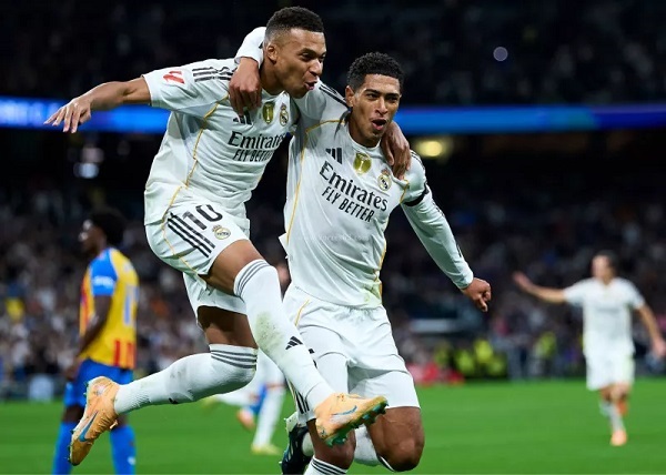 رئال مادرید ۴-۰ والنسیا؛ طوفان سفیدها پیش از نبرد با لیورپول در آنفیلد