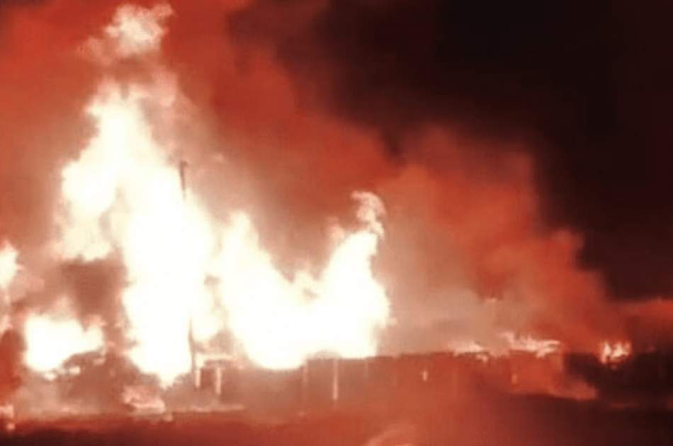 إخماد حريق اندلع في ورشة شحن أسطوانات غاز في شيراز