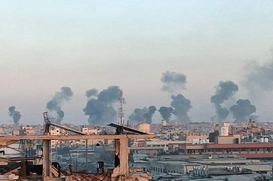 Israeli military fire in Gaza Strip; destruction of houses and heavy explosions reported Israeli military fire in Gaza Strip; destruction of houses and heavy explosions reported