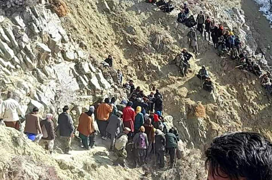 د بدخشان ولایت په یاوان ولسوالۍ کې د سرو زرو کان کیندونکو او خلکو ترمنځ د شخړې حل