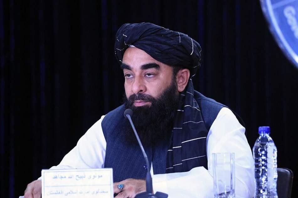 مجاهد: اظهارات خواجه‌محمد آصف «بی‌اهمیت» است؛ اختیارات او در حد یک توییت می باشد