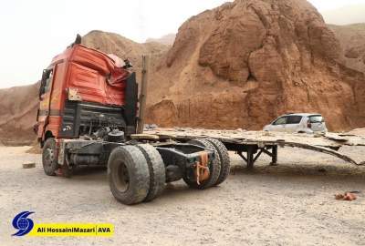 تلاش‌ها برای مدیریت بحران‌ ناشی از زلزله در ولسوالی خلم سمنگان+عکس  