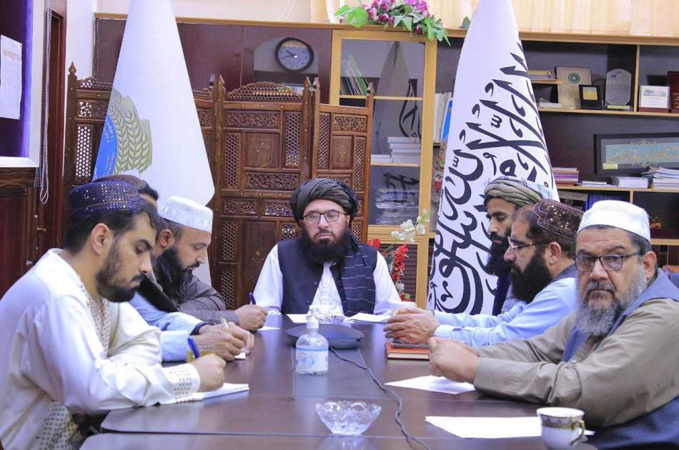 د عامې روغتیا وزارت غونډه د بلخ او سمنګان د زلزلې قربانیانو د روغتیا وضعیت په اړه ترسره شوه